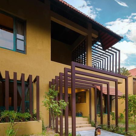 Vannraj Resort And Spa Khawāsa Екстериор снимка