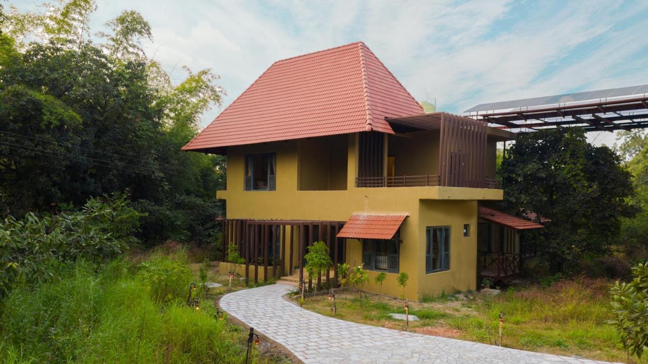 Vannraj Resort And Spa Khawāsa Екстериор снимка