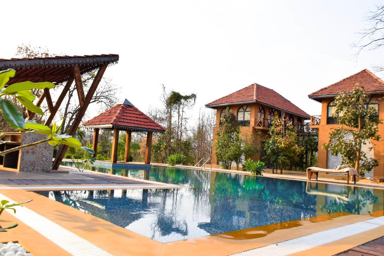 Vannraj Resort And Spa Khawāsa Екстериор снимка